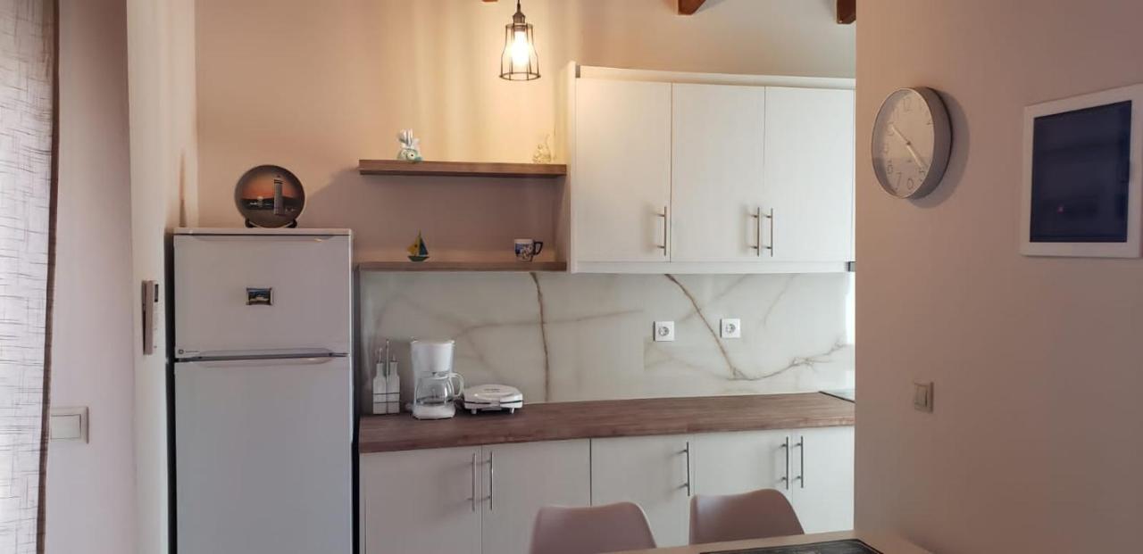 Michalis, 2-Bedroom Apartment In Saranda Kültér fotó